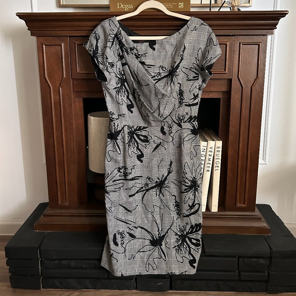 Escada Houndstooth Floral Plaid Women's Dress Size 8 Black White